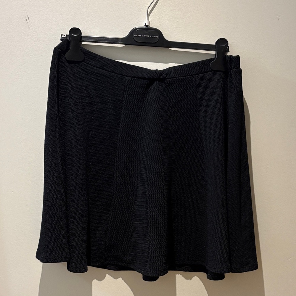 Pink Clove Black Mini Skirt